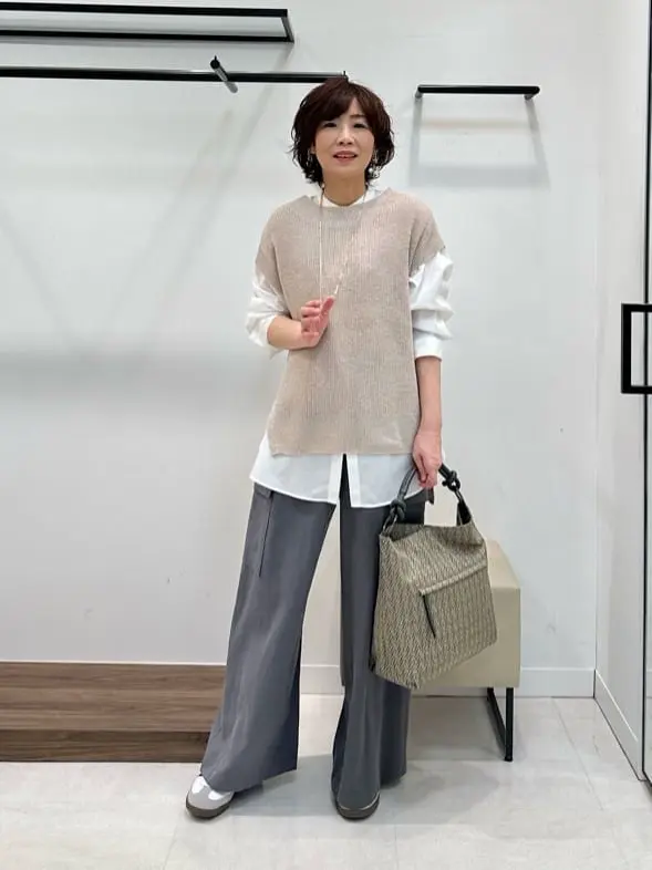 自由区 maruri コーディネート画像