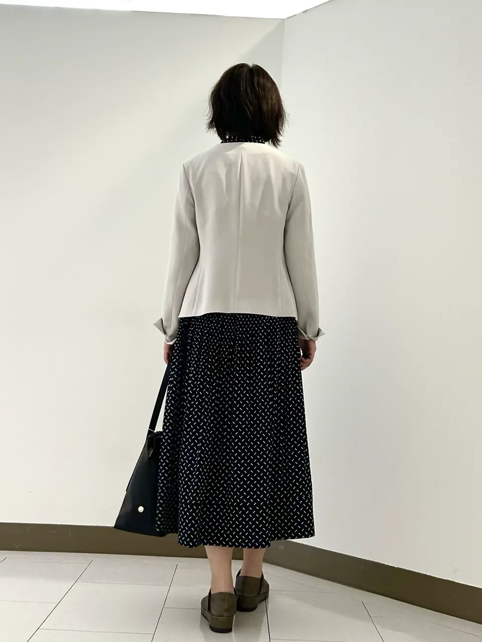 自由区 南 コーディネート画像