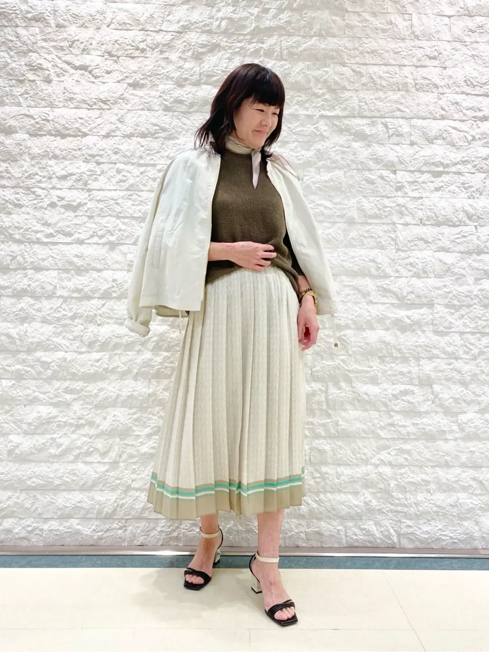 自由区 林 コーディネート画像