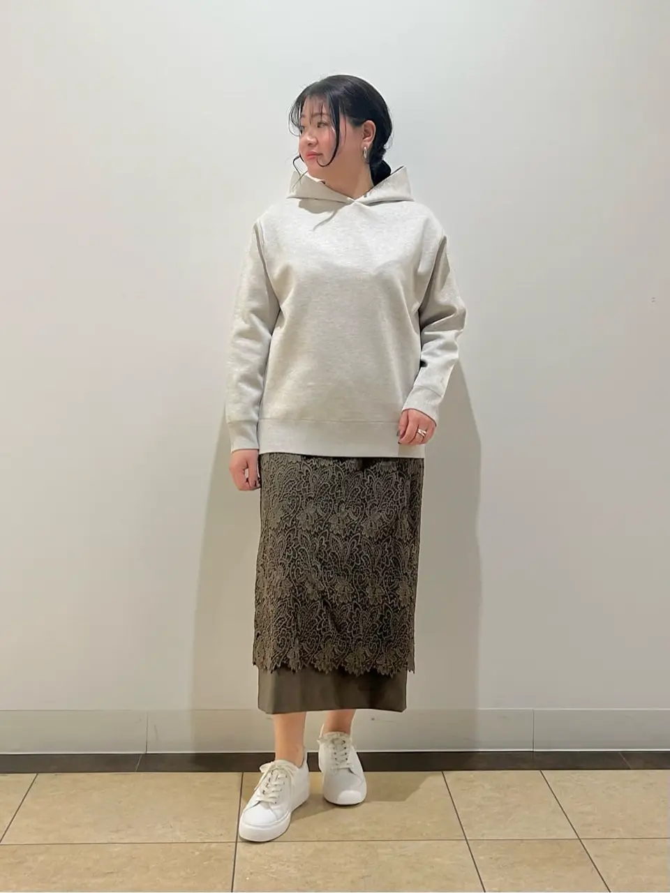 自由区 藤﨑 コーディネート画像