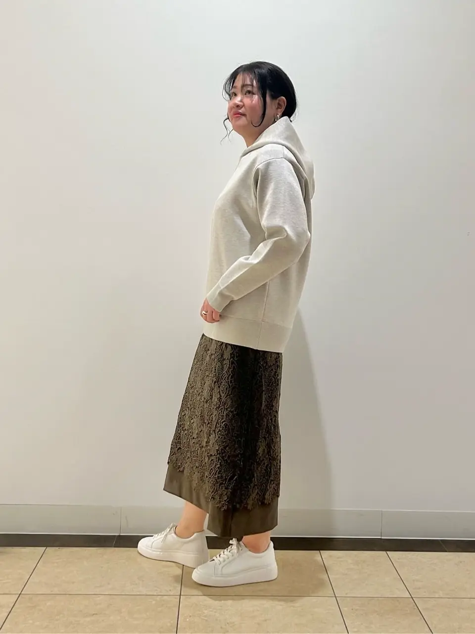 自由区 藤﨑 コーディネート画像