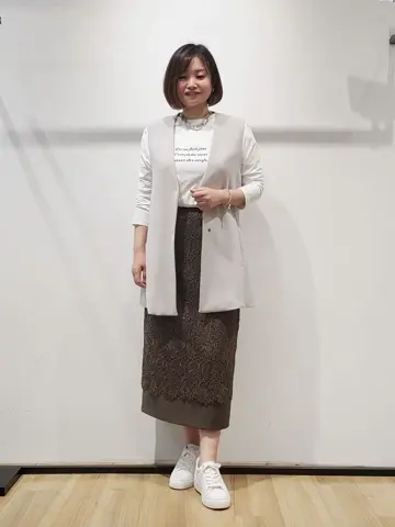 自由区 eri コーディネート画像