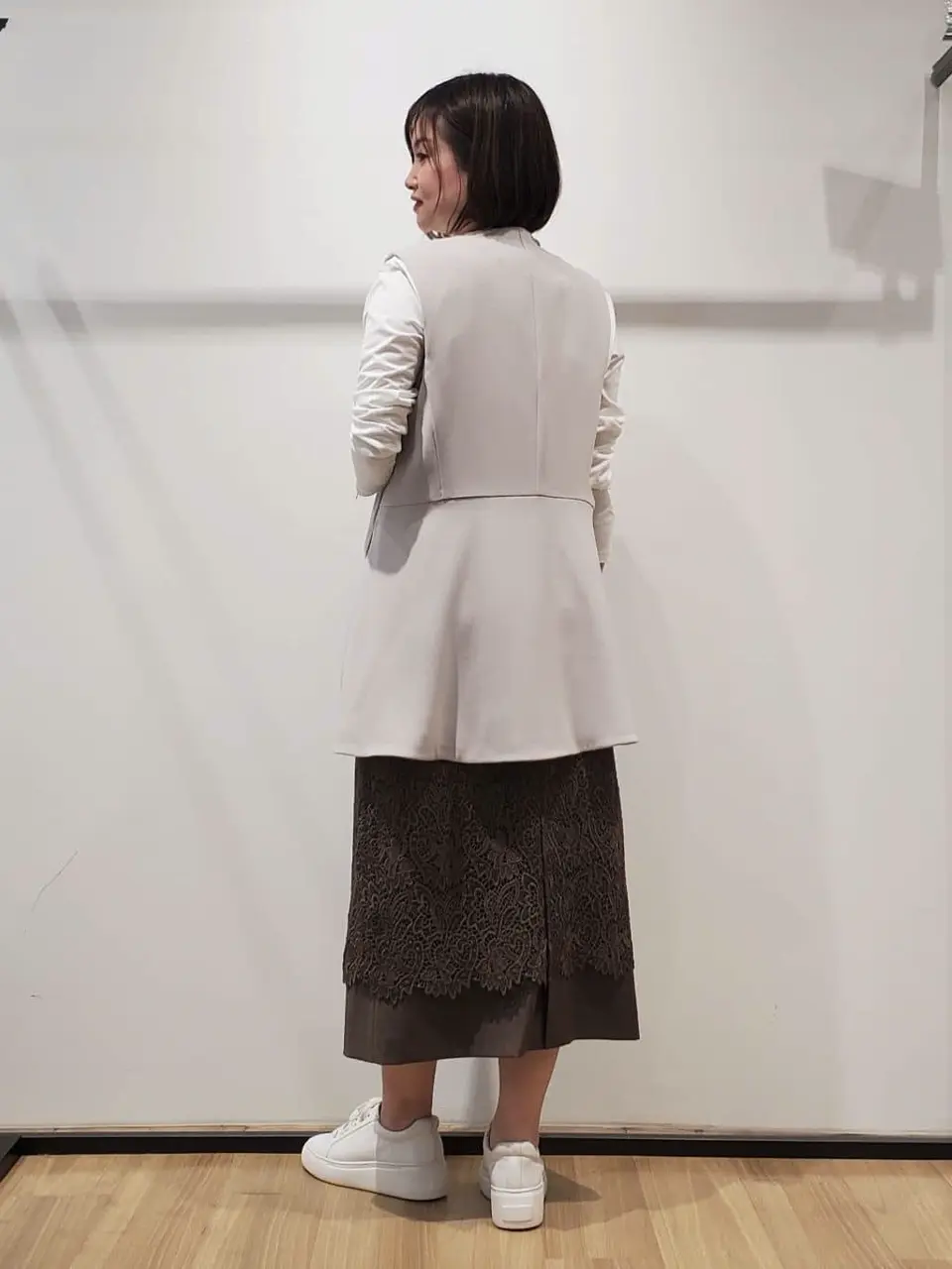 自由区 eri コーディネート画像