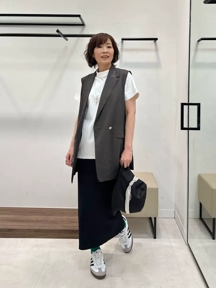 自由区 maruri コーディネート画像