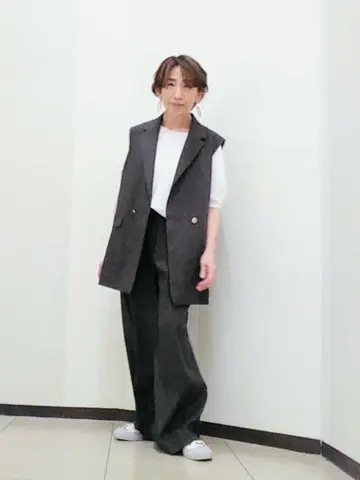 自由区 浅野 コーディネート画像