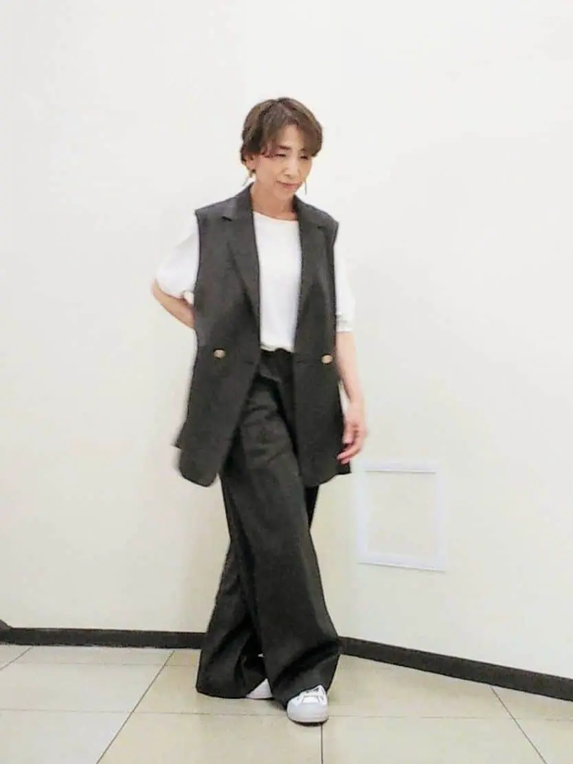 自由区 浅野 コーディネート画像