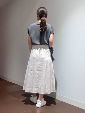 自由区 古宮 コーディネート画像