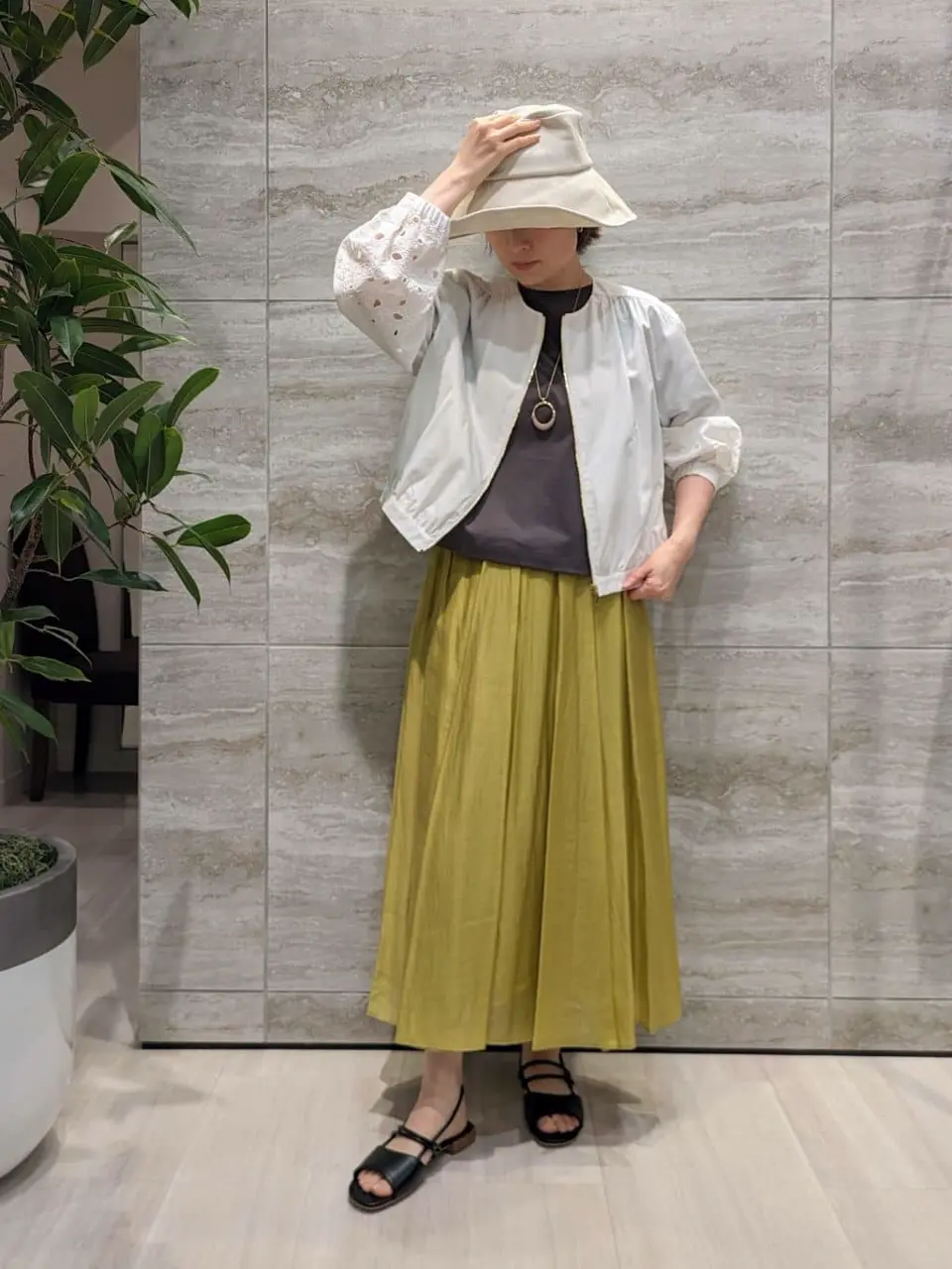 自由区 Nakai コーディネート画像