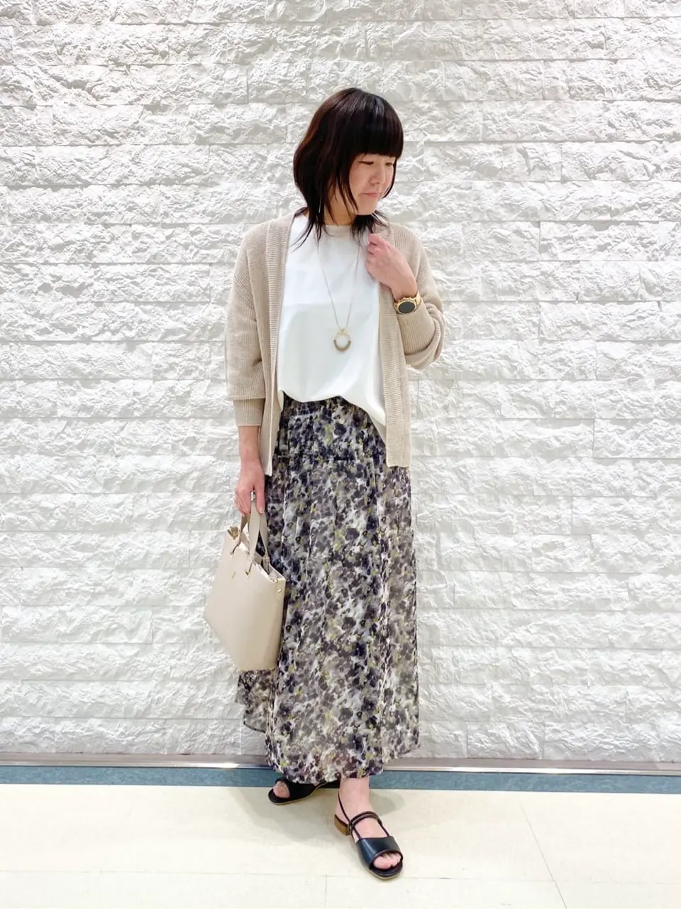 自由区 林 コーディネート画像