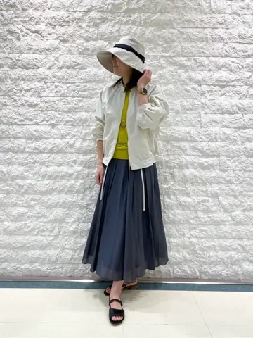 自由区 林 コーディネート画像