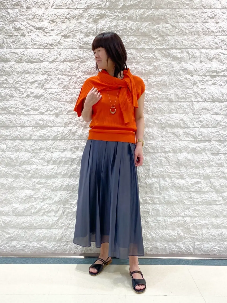 自由区 林 コーディネート画像