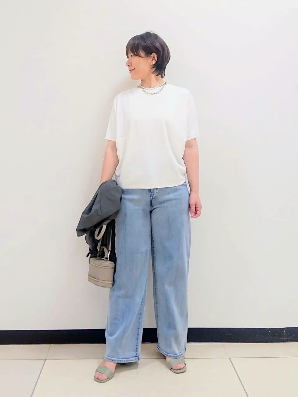 自由区 近藤 コーディネート画像