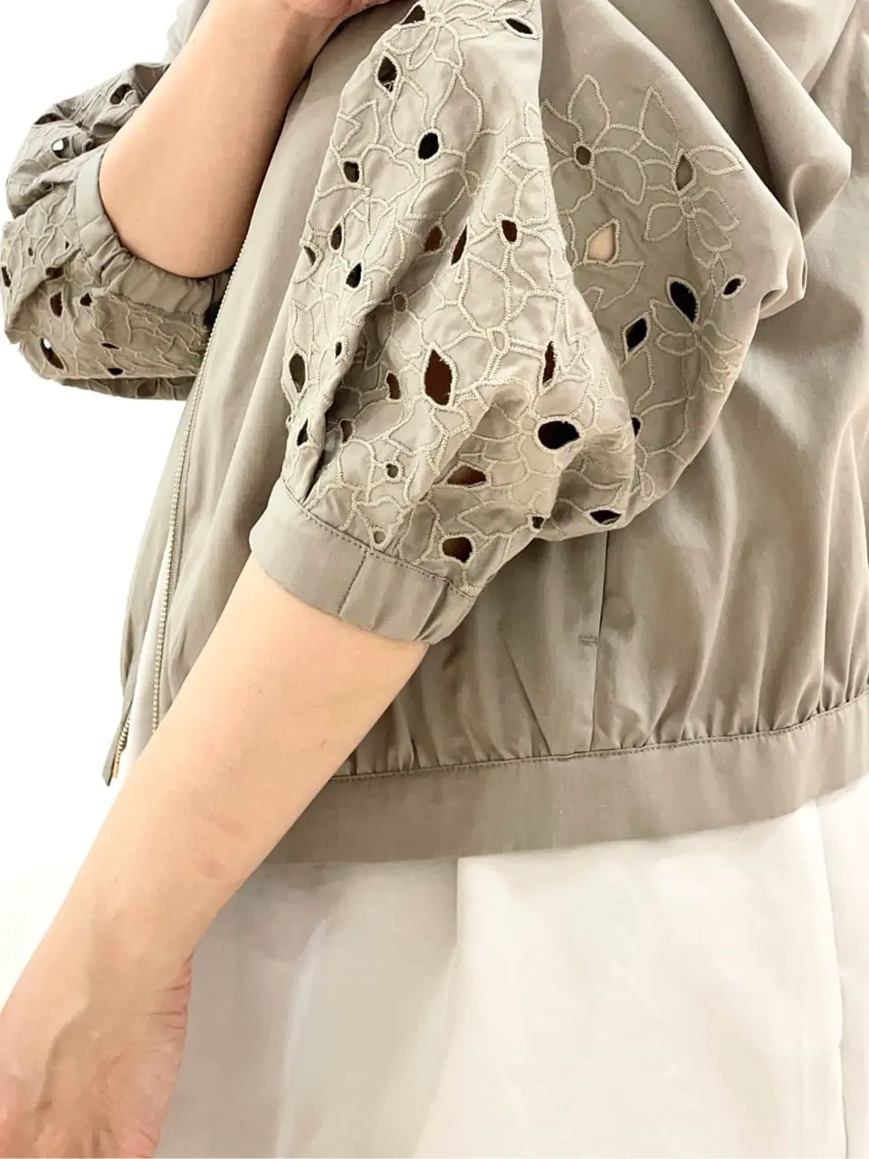 自由区 misato コーディネート画像