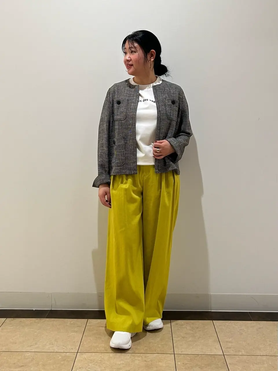 自由区 藤﨑 コーディネート画像