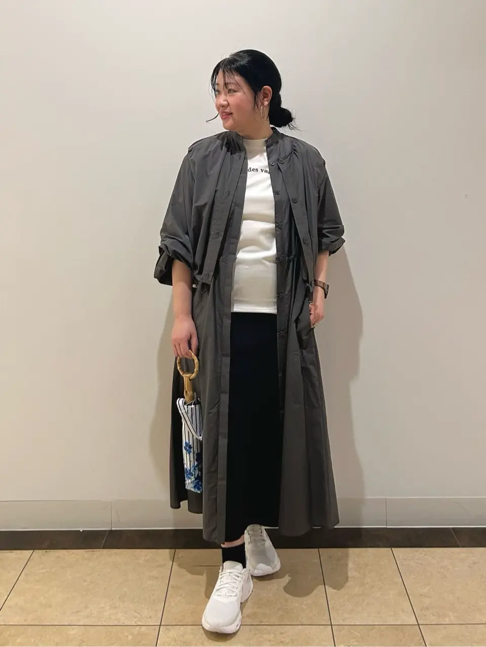 自由区 藤﨑 コーディネート画像