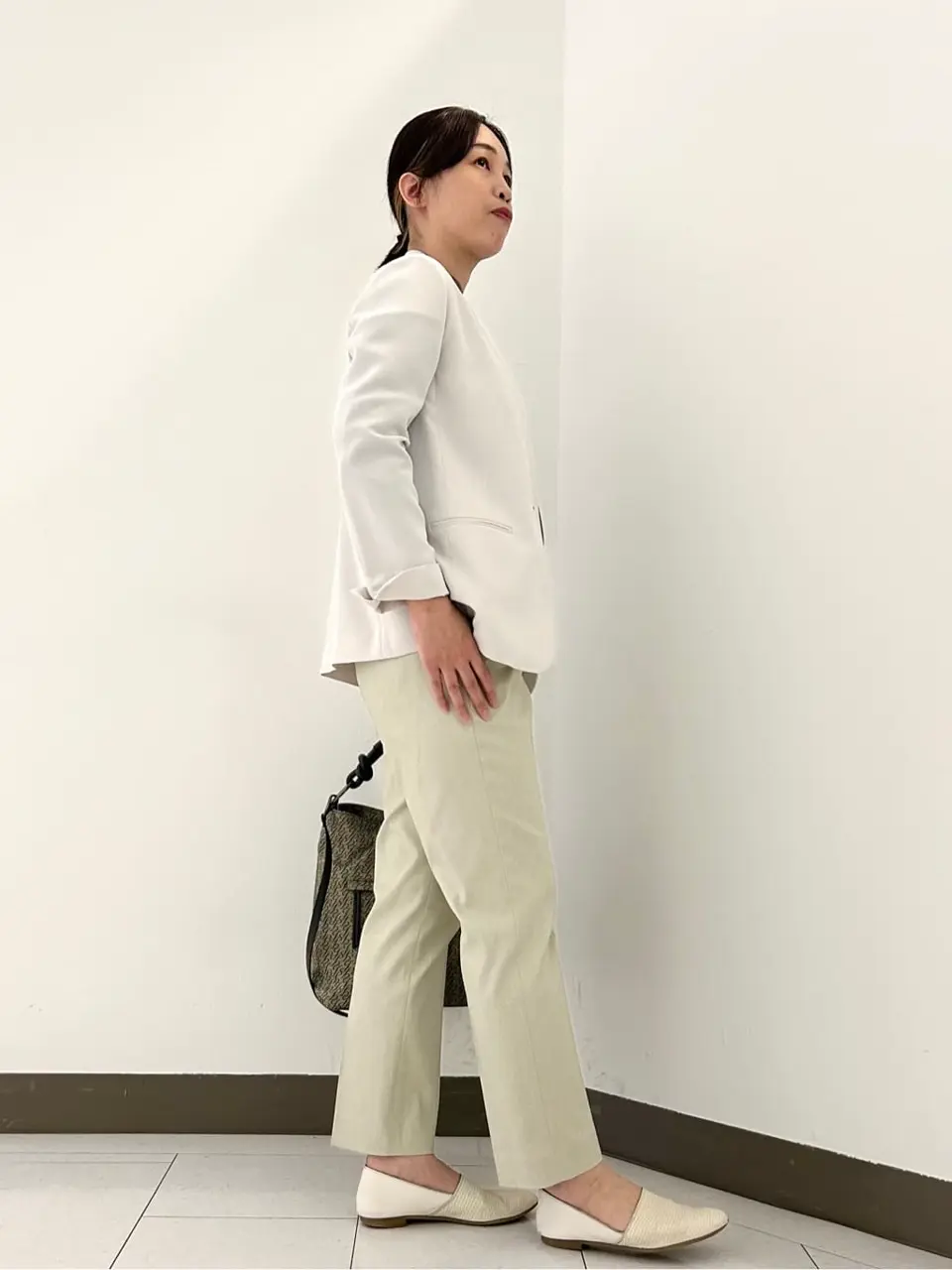 自由区 南 コーディネート画像