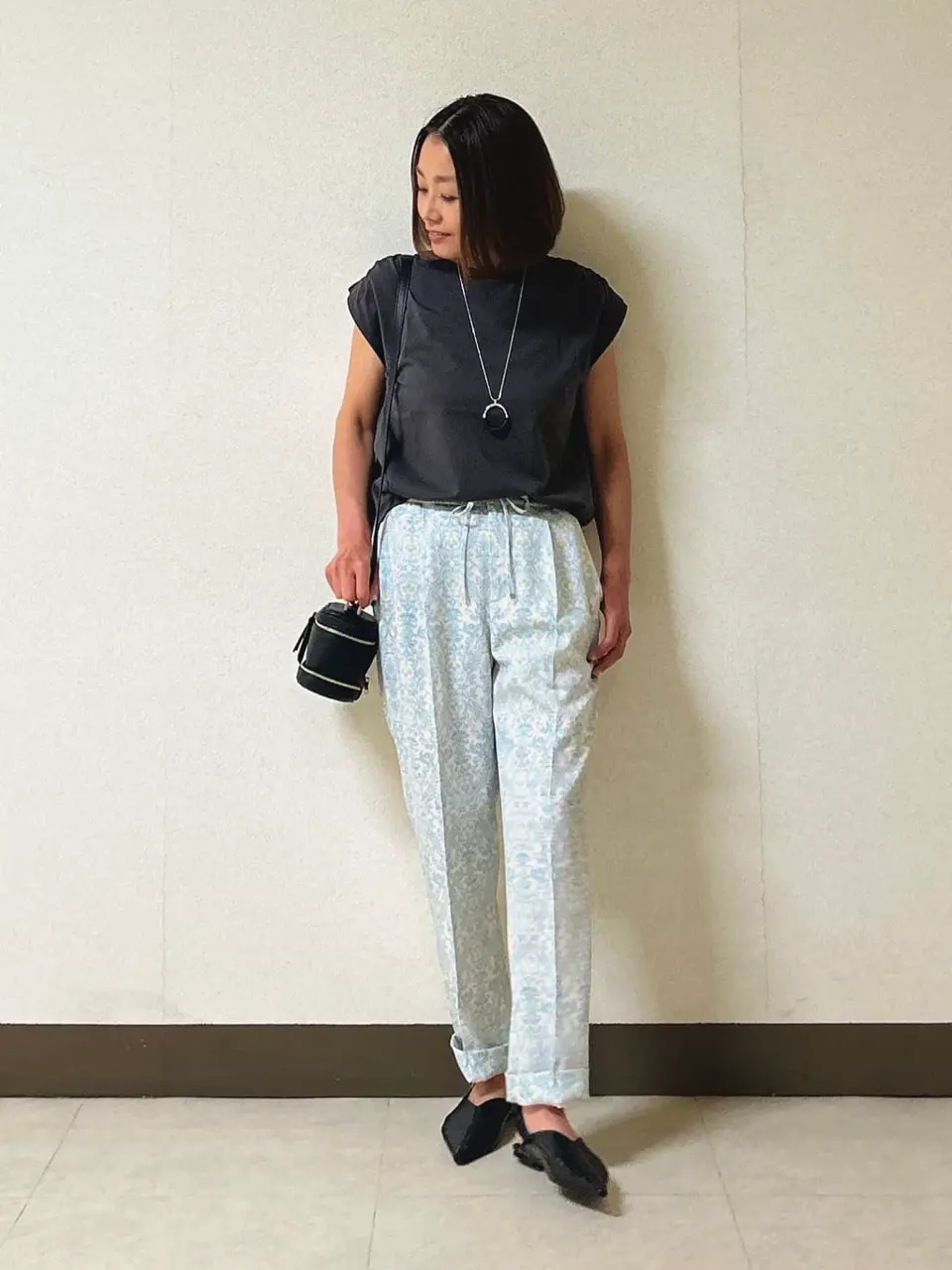 自由区 坂本 コーディネート画像