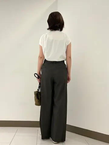 自由区 南 コーディネート画像