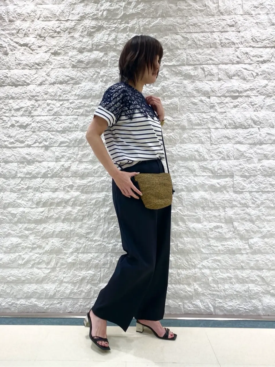 自由区 林 コーディネート画像