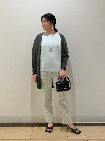 自由区 藤﨑 コーディネート画像