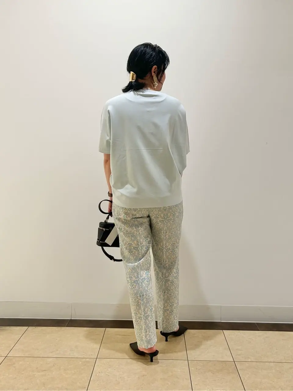 自由区 藤﨑 コーディネート画像