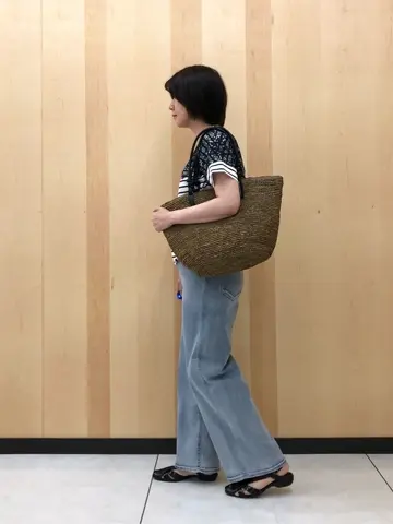 自由区 スタッフ コーディネート画像