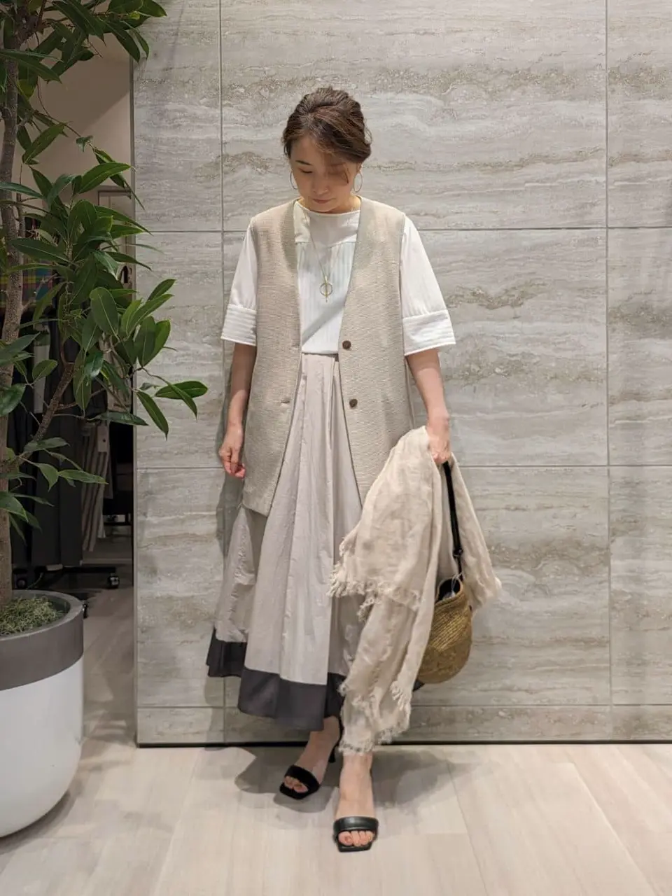 自由区 Nakai コーディネート画像