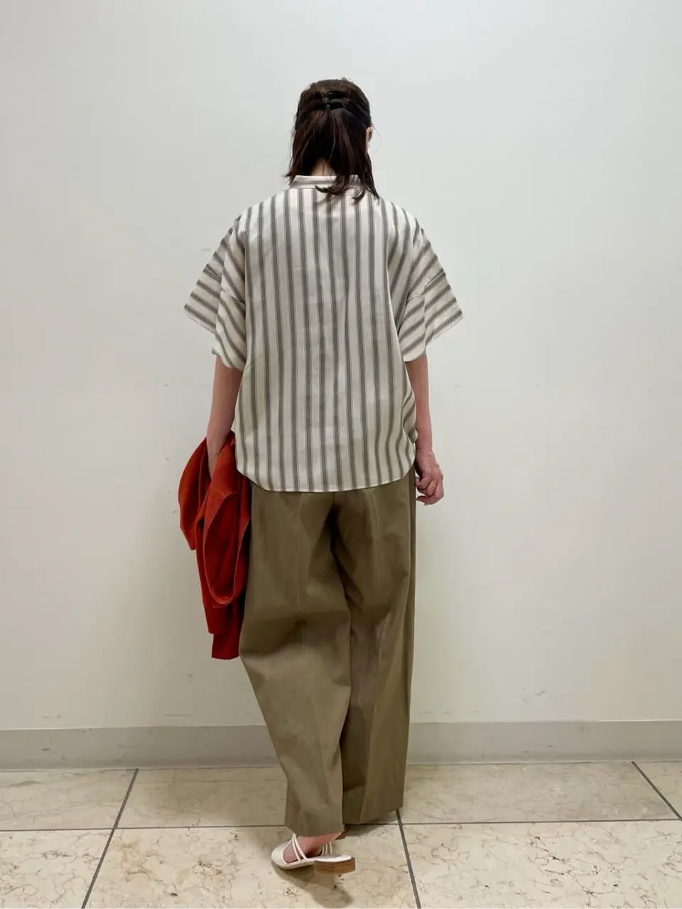 自由区 K コーディネート画像