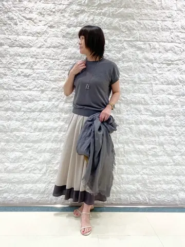 自由区 林 コーディネート画像