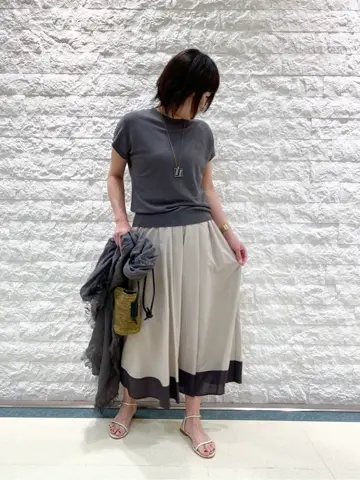 自由区 林 コーディネート画像