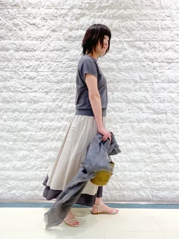 自由区 林 コーディネート画像