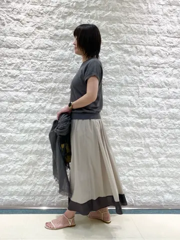 自由区 林 コーディネート画像