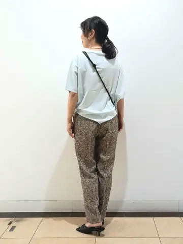 自由区 中川 コーディネート画像