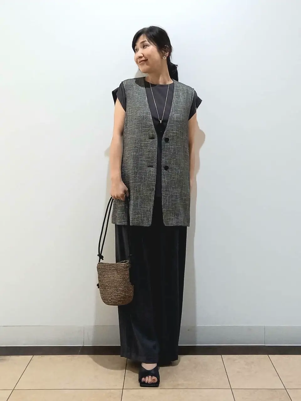 自由区 中川 コーディネート画像