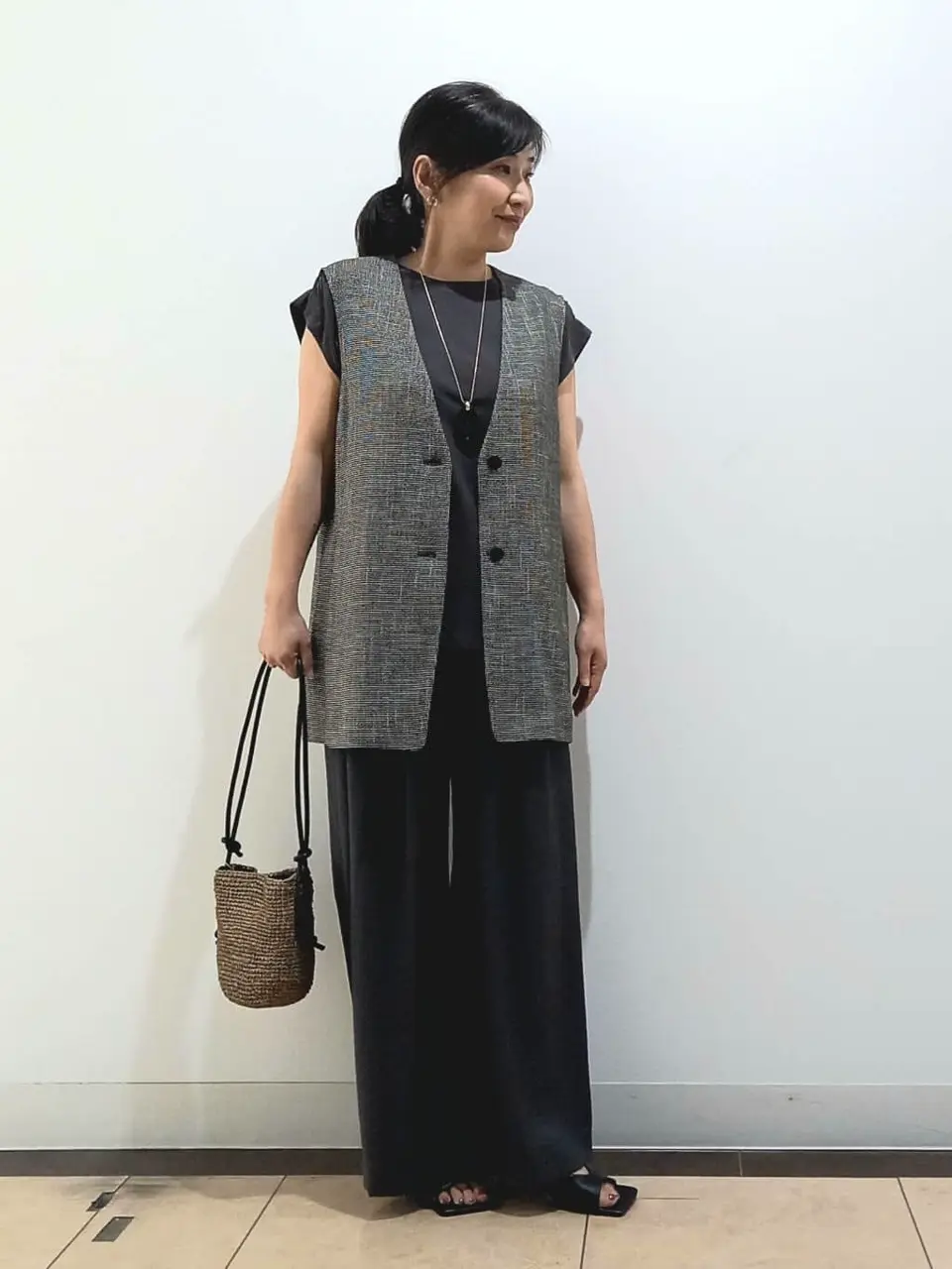 自由区 中川 コーディネート画像