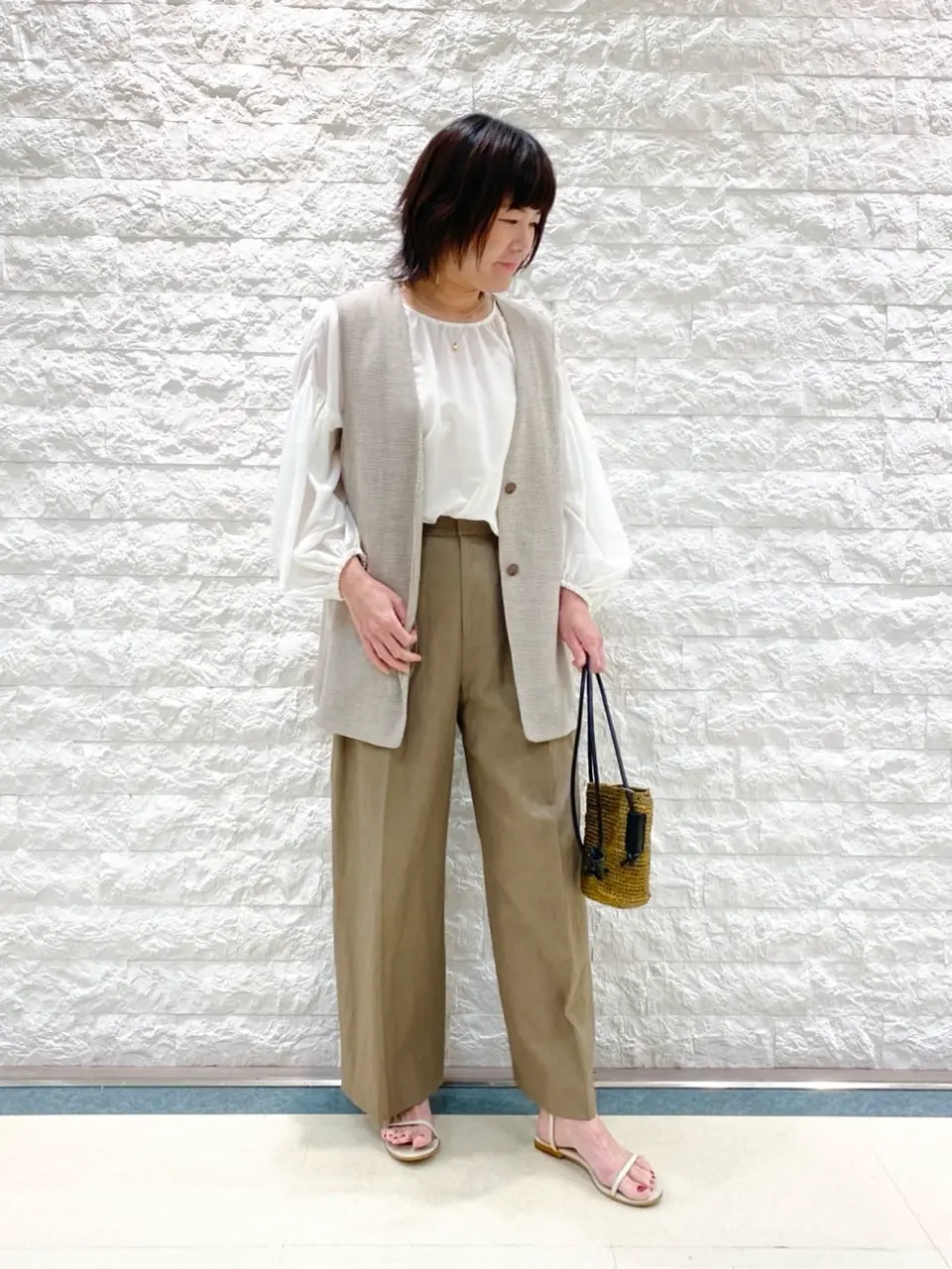 自由区 林 コーディネート画像