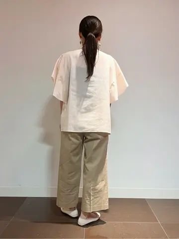 自由区 古宮 コーディネート画像