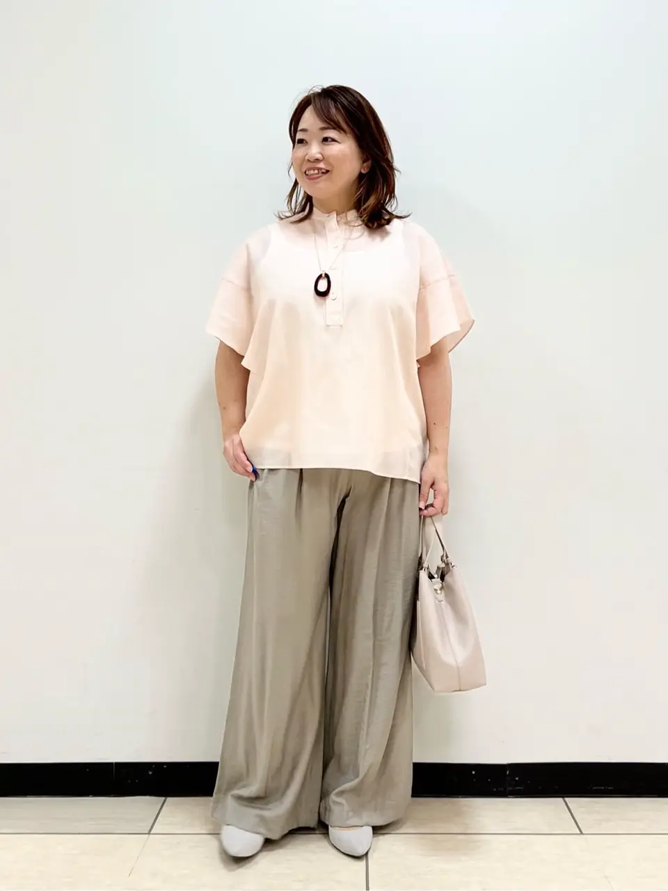 自由区 伊藤 コーディネート画像