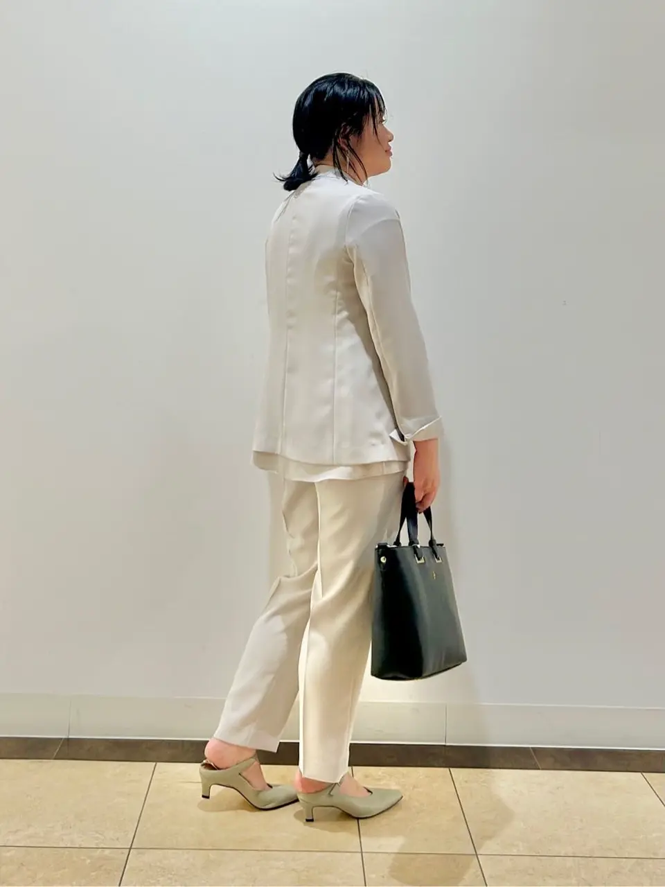 自由区 藤﨑 コーディネート画像