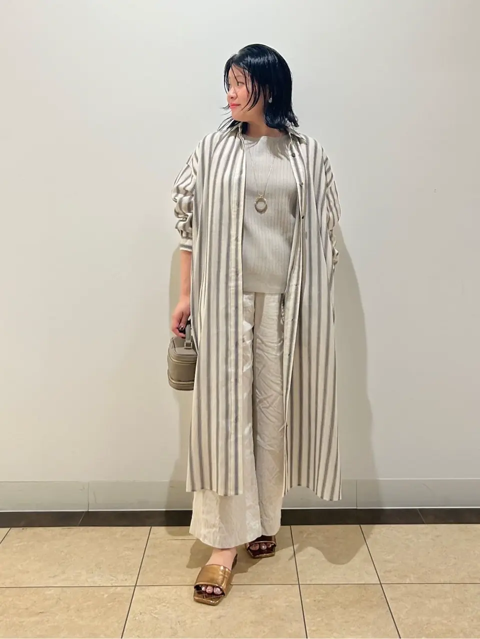 自由区 藤﨑 コーディネート画像