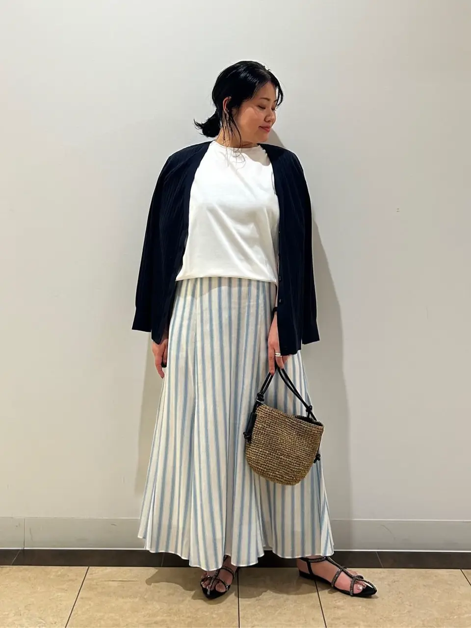 自由区 藤﨑 コーディネート画像