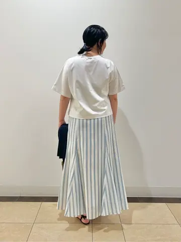 自由区 藤﨑 コーディネート画像