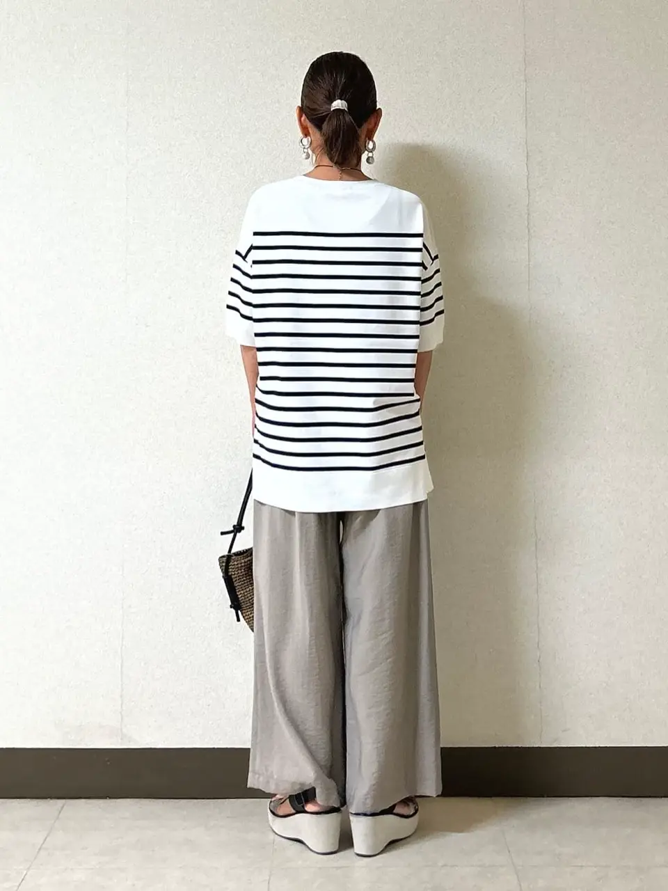 自由区 坂本 コーディネート画像