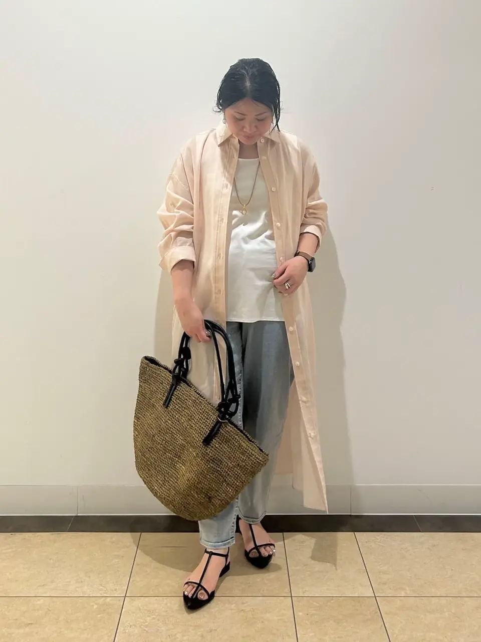 自由区 藤﨑 コーディネート画像