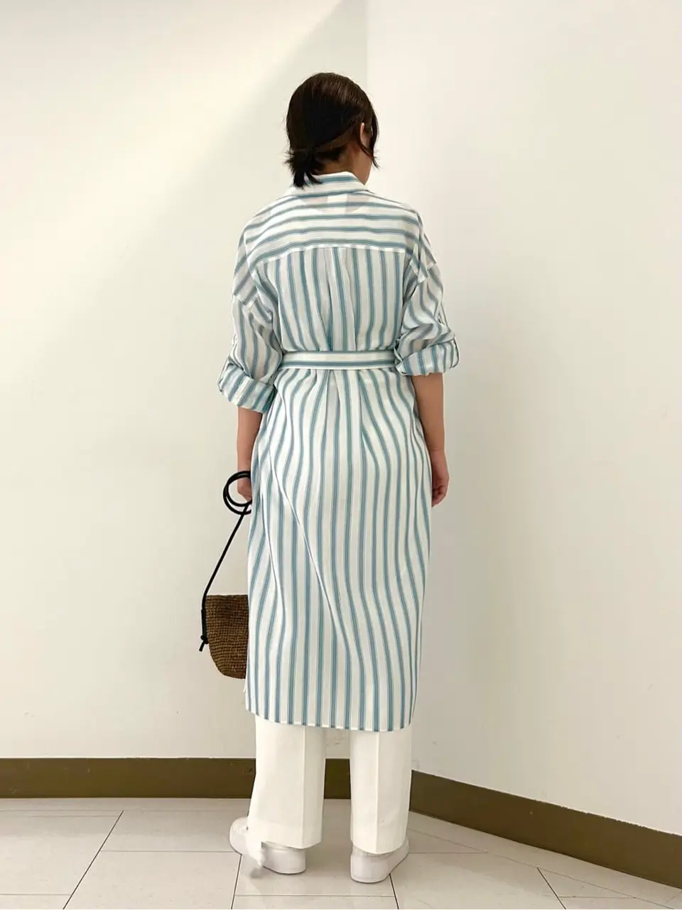 自由区 南 コーディネート画像