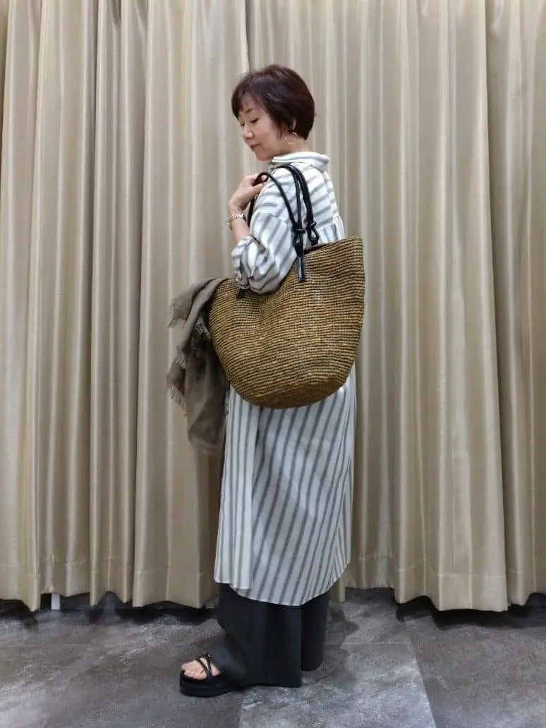 自由区 鶴田 コーディネート画像