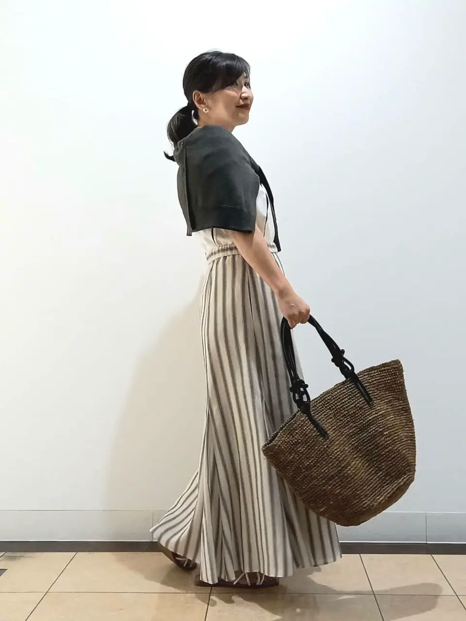 自由区 中川 コーディネート画像