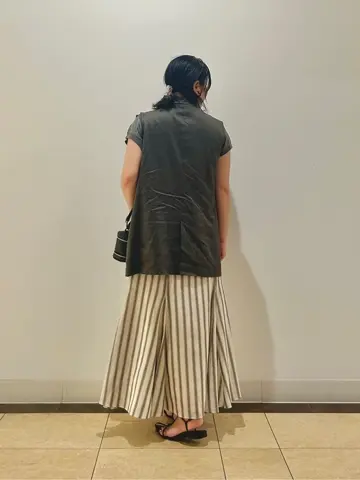 自由区 藤﨑 コーディネート画像