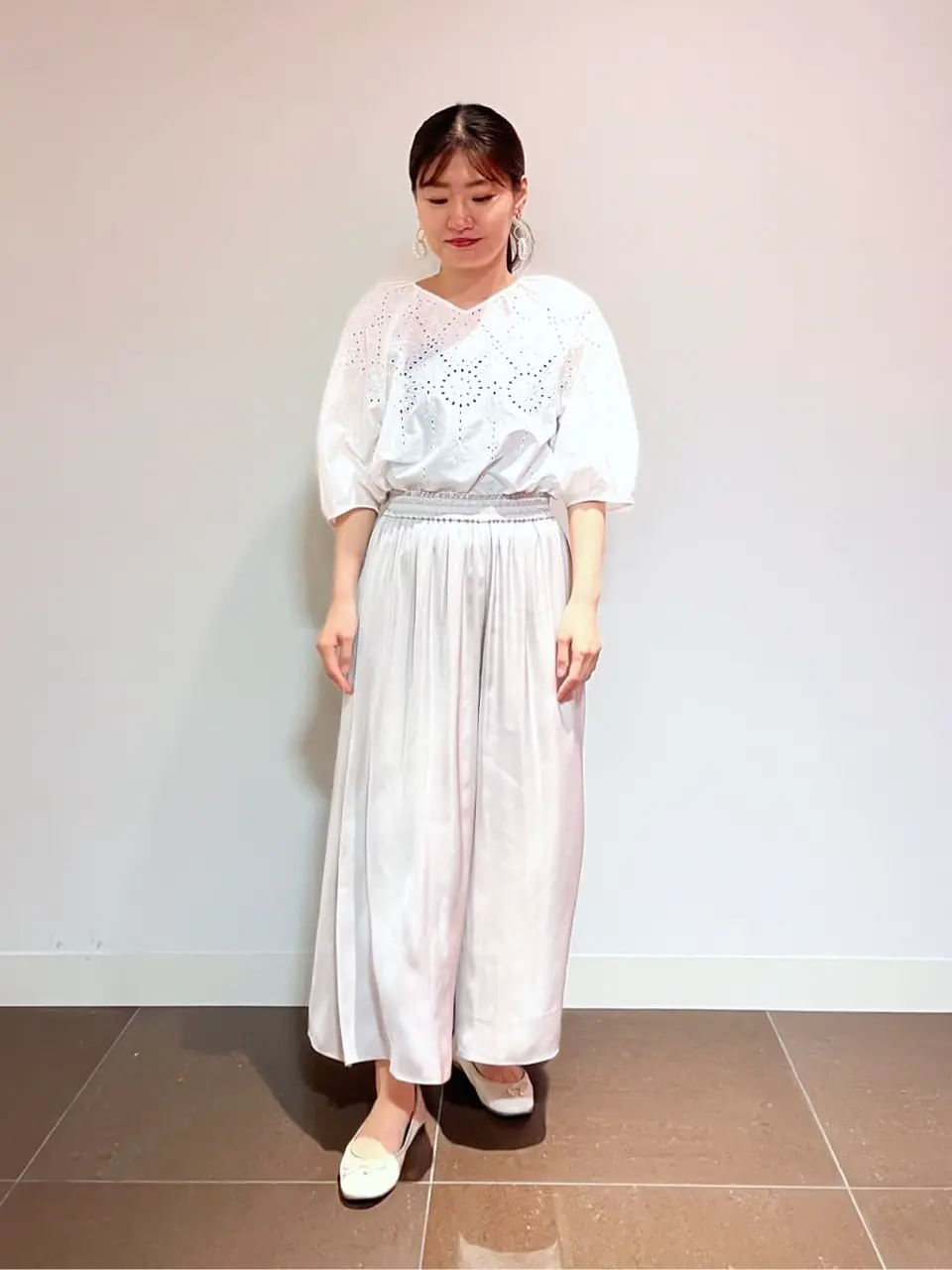 自由区 古宮 コーディネート画像