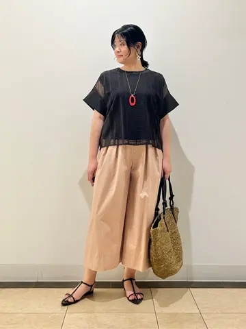 自由区 藤﨑 コーディネート画像